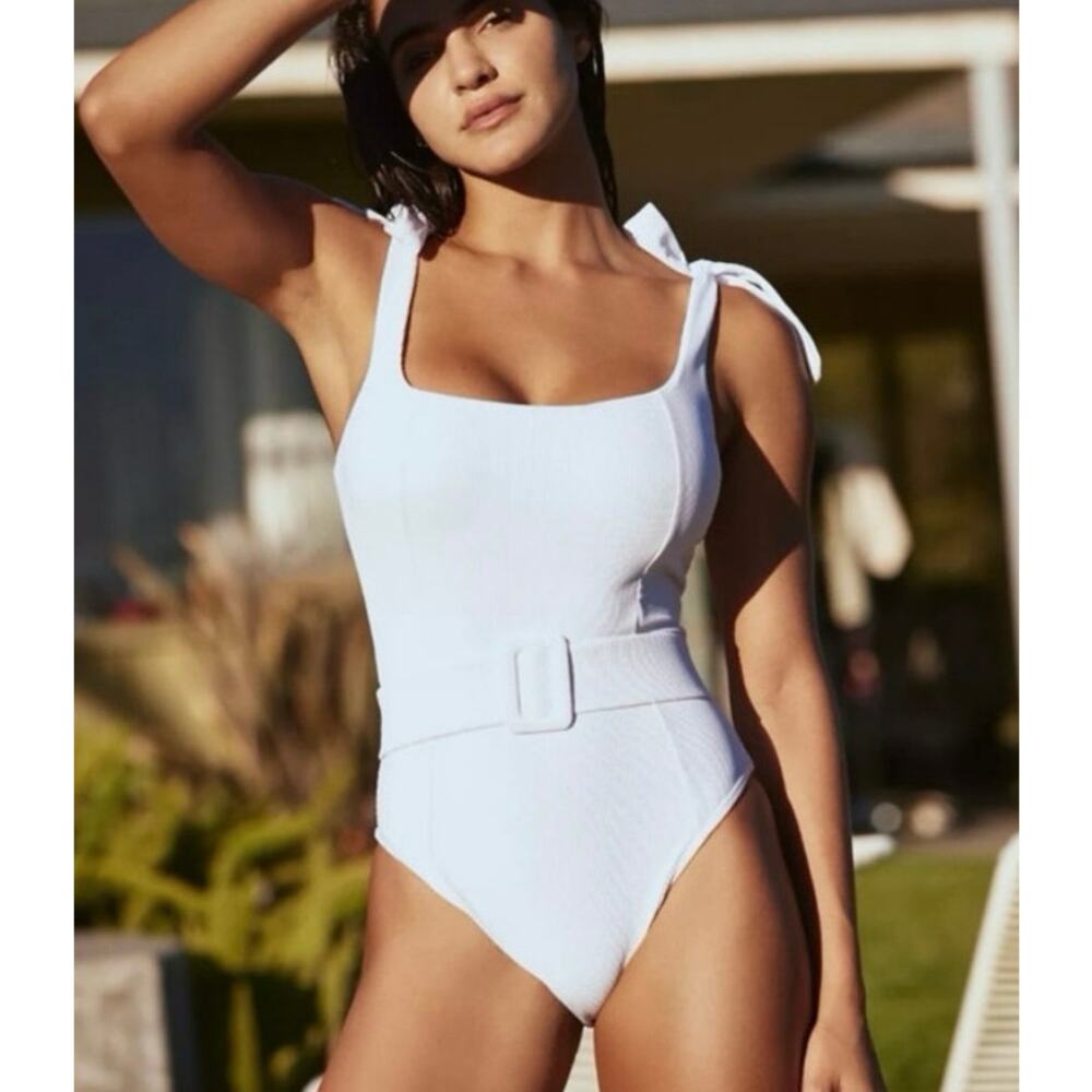 Beach Riot Sydney Belted Waist One Piece Swimsuit Sleeveless White Size L NWT